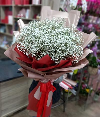 Букет цветов из: Гипсофила в Нижнем Дженгутайе