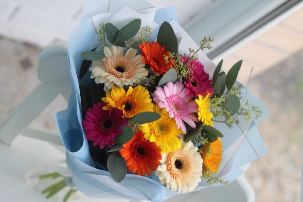 Букет цветов из: Герберы в Нижнем Дженгутайе