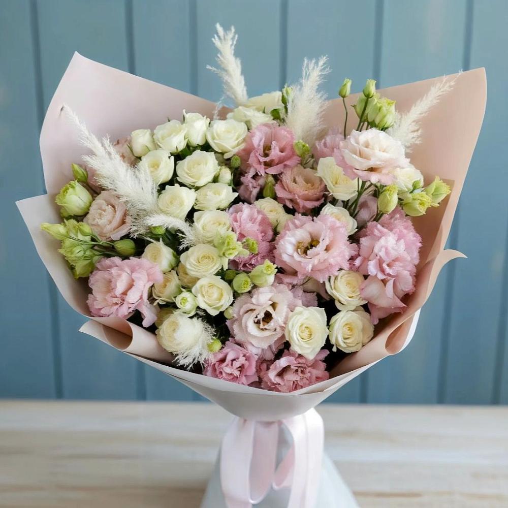 Букет цветов из: Альстромерии и Розы в Нижнем Дженгутайе