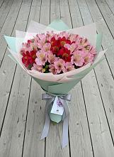Букет цветов из:  Альстромерии в Нижнем Дженгутайе