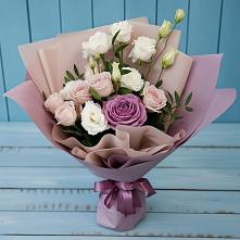 Букет цветов из:  Розы и Лизиантусы в Нижнем Дженгутайе