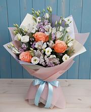 Букет цветов из:  Лизиантусы, Розы, Альстромерии и Гипсофила #REPLACE_PRED# Нижнем Дженгутайе