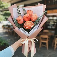 Букет цветов из:  Розы в Нижнем Дженгутайе