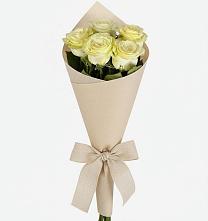 Букет цветов из:  Розы в Нижнем Дженгутайе