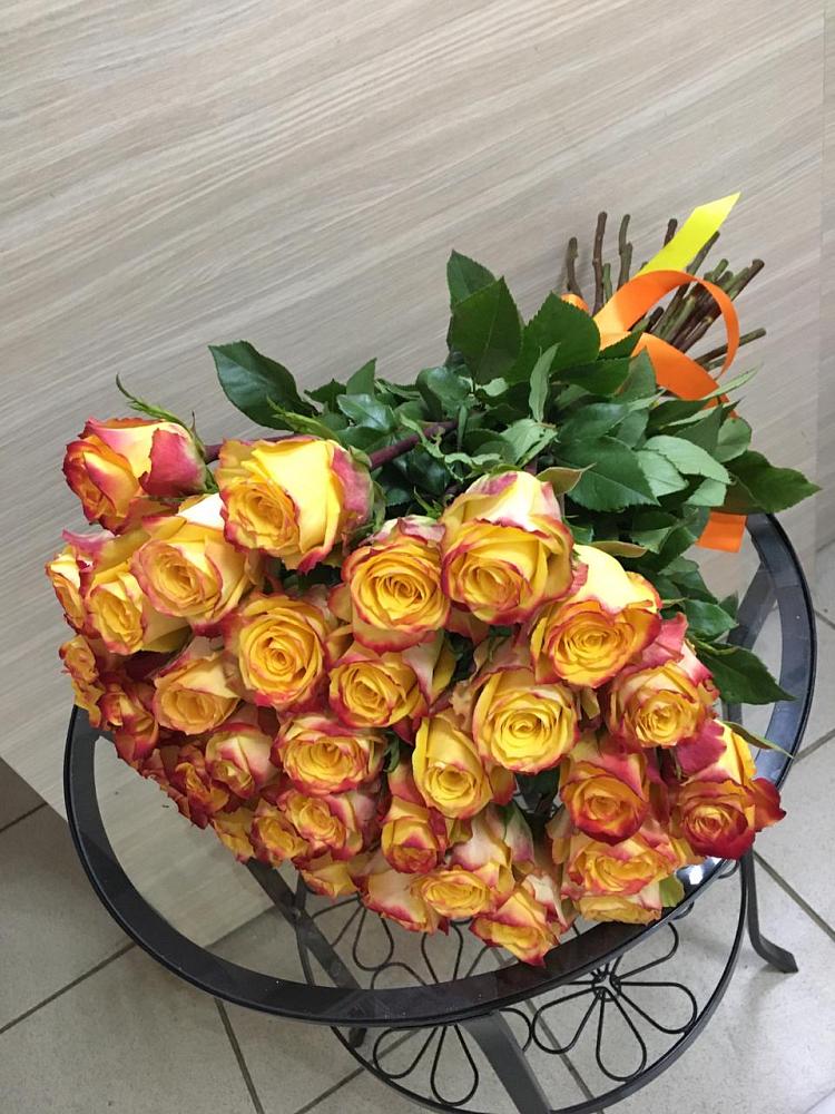 Букет Желтые розы в Нижнем Дженгутайе