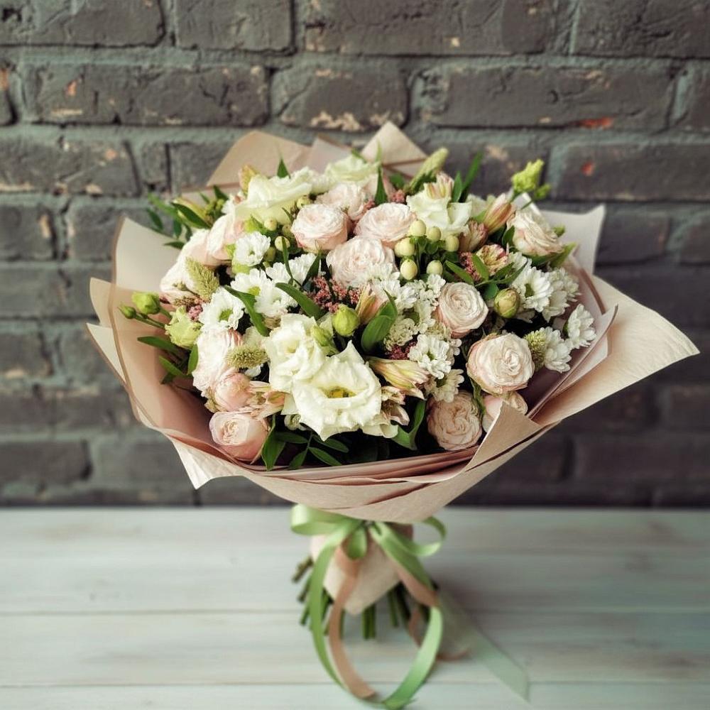 Букет цветов из: Альстромерии, Розы и Хризантемы в Нижнем Дженгутайе