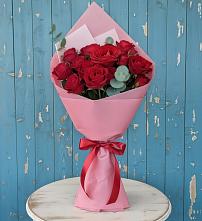 Букет цветов из:  Розы в Нижнем Дженгутайе
