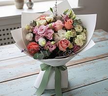 Букет цветов из:  Розы, Лизиантусы и Гвоздики #REPLACE_PRED# Нижнем Дженгутайе