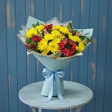 Букет цветов из:  Альстромерии и Хризантемы в Нижнем Дженгутайе