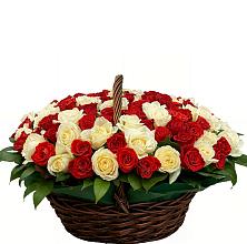 Премиум букет из: Розы #REPLACE_PRED# Нижнем Дженгутайе