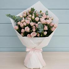 Букет цветов из:  Розы #REPLACE_PRED# Нижнем Дженгутайе