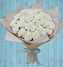 Букет цветов из:  Гвоздики в Нижнем Дженгутайе