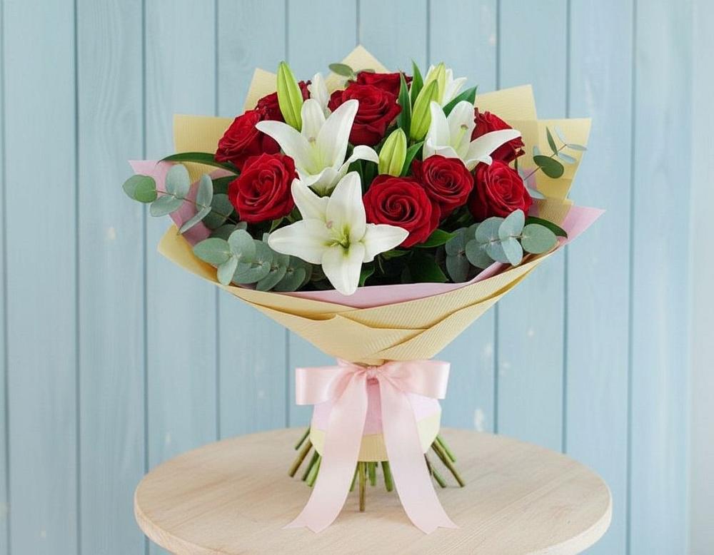 Букет цветов из: Лилии и Розы в Нижнем Дженгутайе
